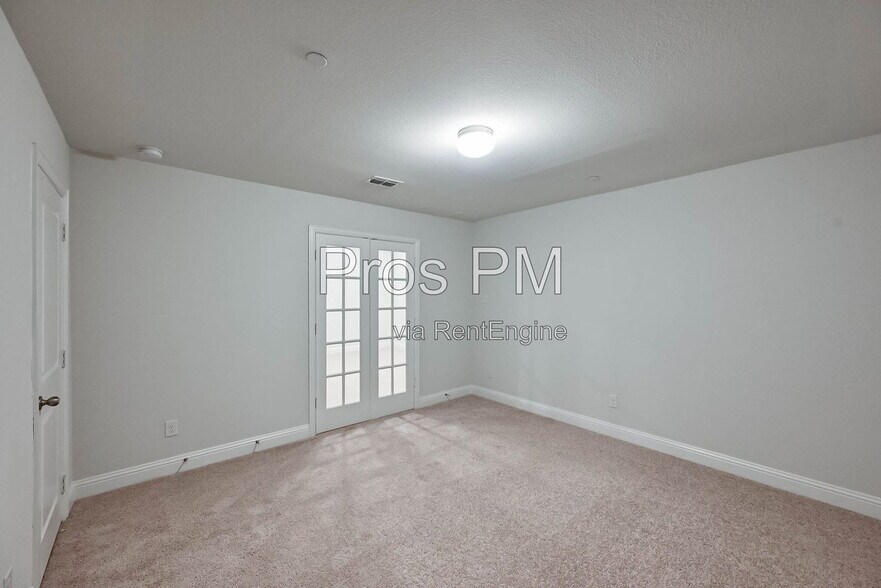 Building Photo - 4256 Mingo Dr