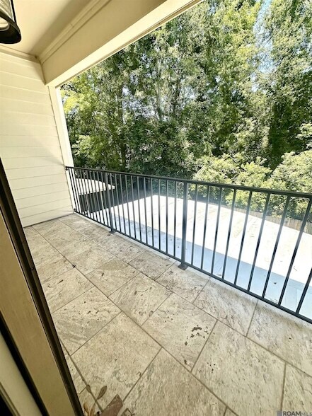 Building Photo - 5180 Myrtle Trail Dr