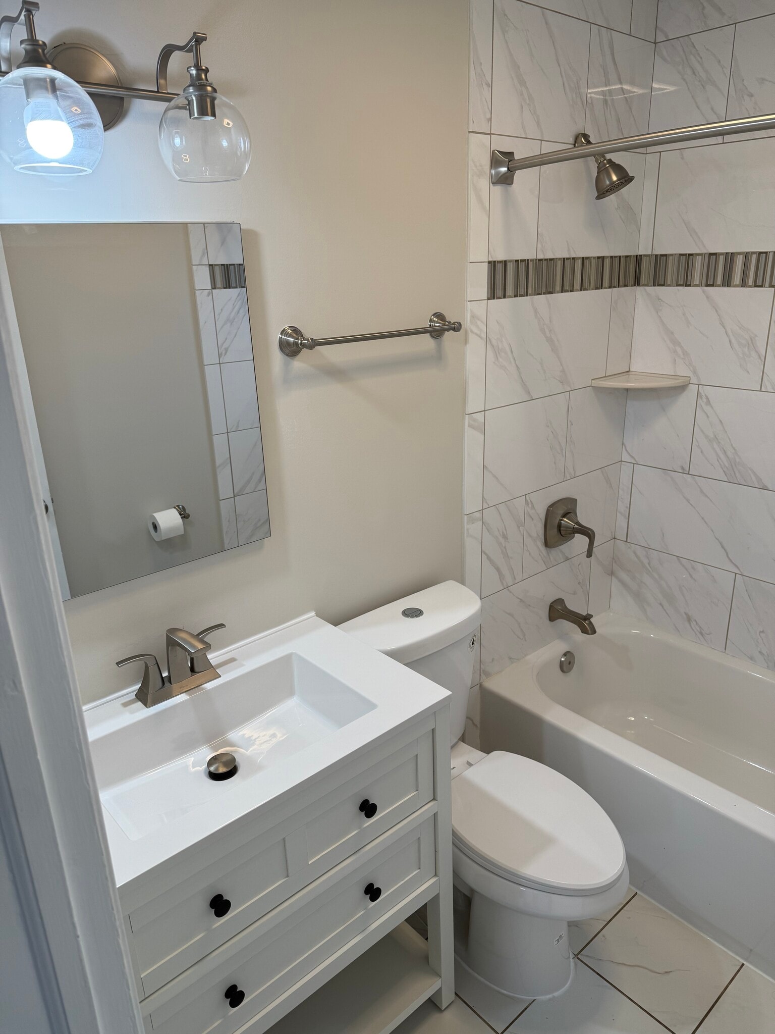 First Floor - full bath - 4915 Strathmore Ave