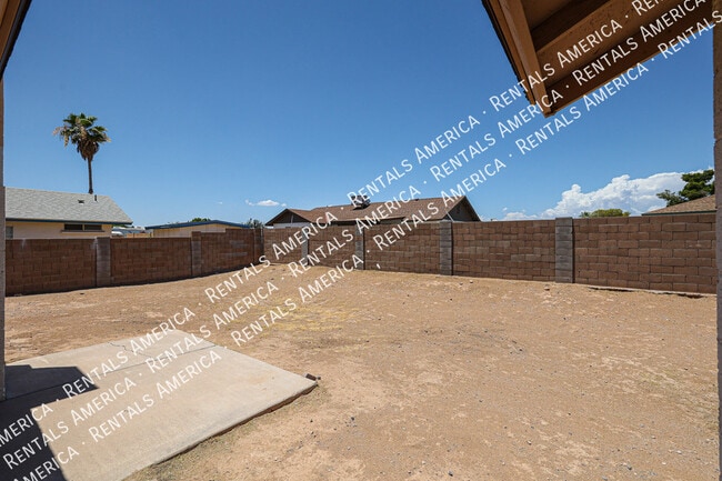 Building Photo - 8342 W Orchid Ln