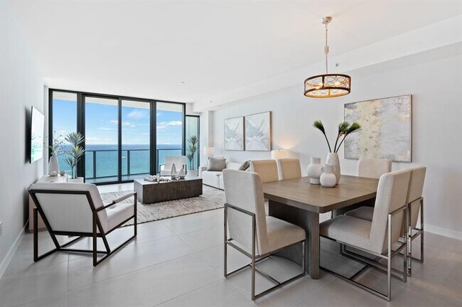 Building Photo - 1116 N Ocean Blvd