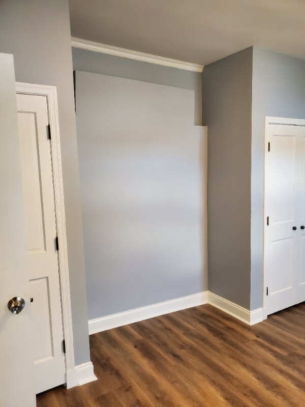 Building Photo - 803 Brooks Ln