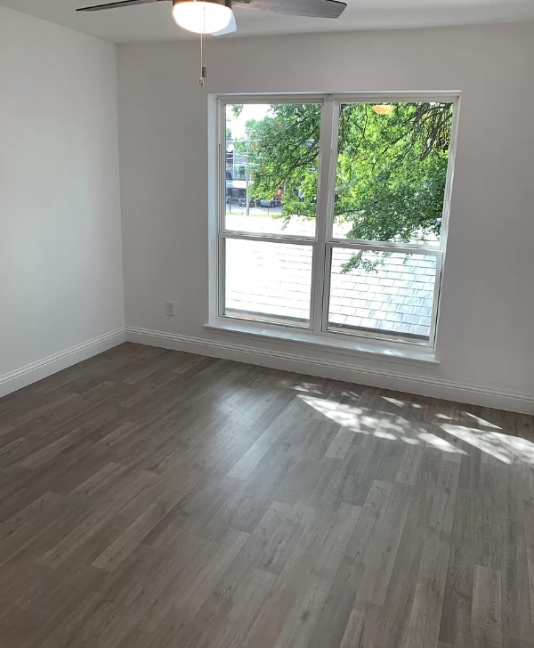 Building Photo - 8110 Skillman St