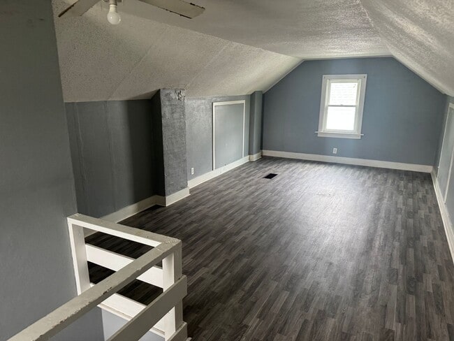Building Photo - 3 Bedroom House in Peoria
