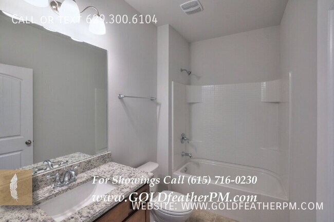 Building Photo - 8019 Forest Hills Dr