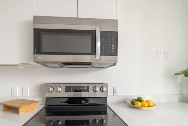 Building Photo - Rise at Berkeley