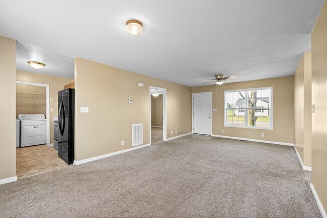 Building Photo - 521 Gainey Dr