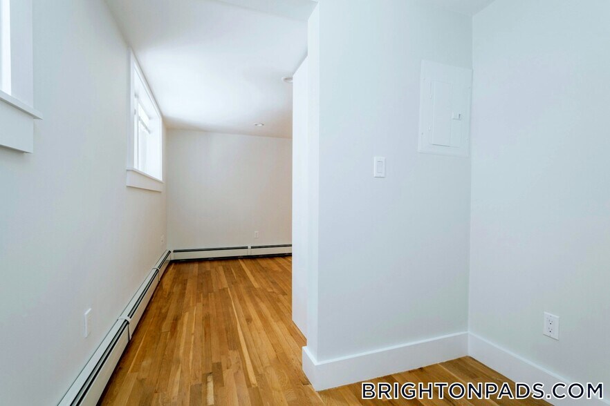 Building Photo - 35 South St