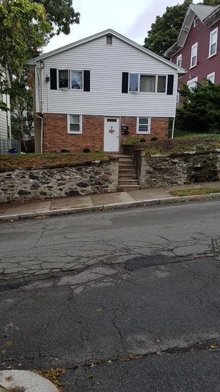 Building Photo - 30 Hillside Ave