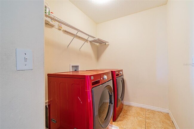 Building Photo - 8016 Alamosa Wood Ave