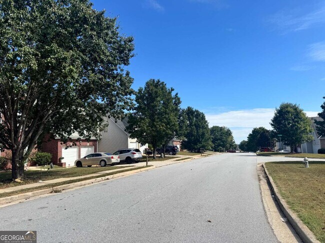 Building Photo - 3140 Ridge Hill Pkwy