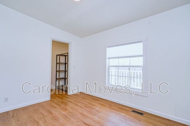 Building Photo - 78 Old McElhaney Rd