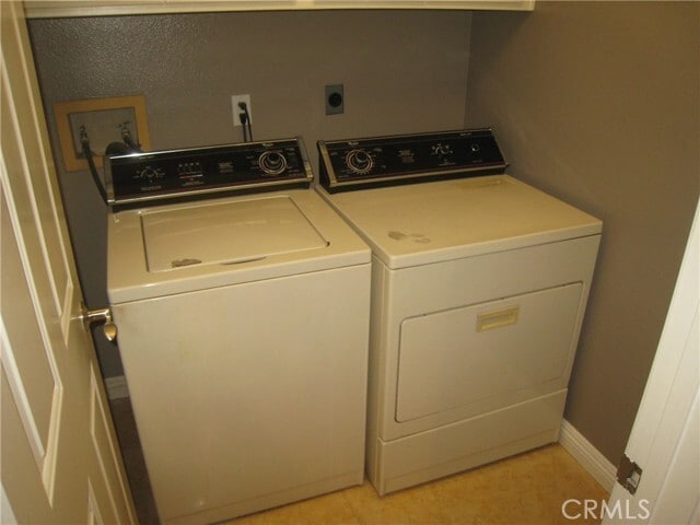 Building Photo - 12854 Arabella St