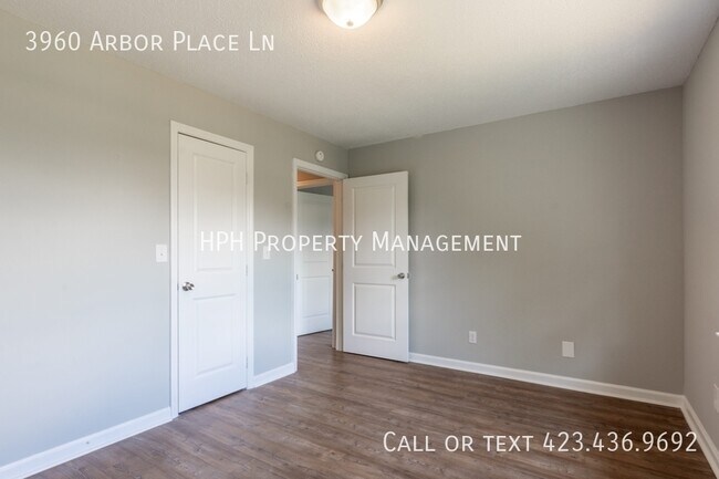 Building Photo - 3960 Arbor Pl Ln