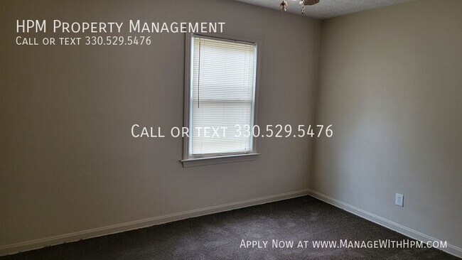 Building Photo - CALL 330-529-5476 TO SCHEDULE A SHOWING!