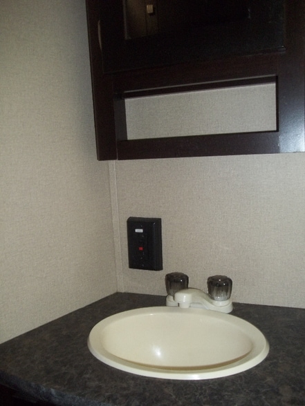 Building Photo - 3435 Keating Rd