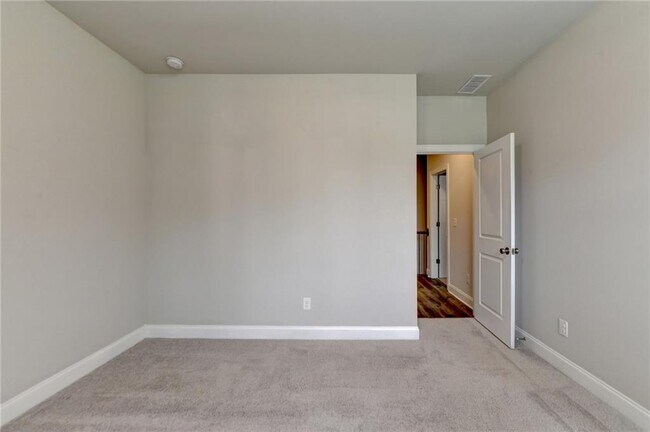 Building Photo - 336 Atley Pl