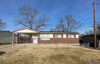 Building Photo - 1225 Carla Dr
