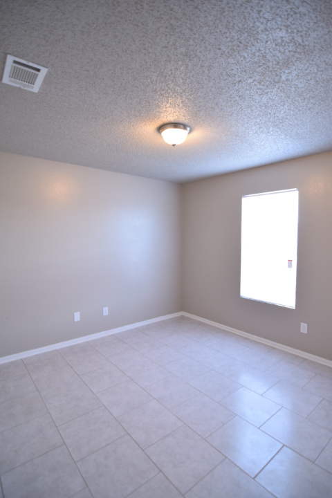 Building Photo - 4105 Sand Dollar Dr