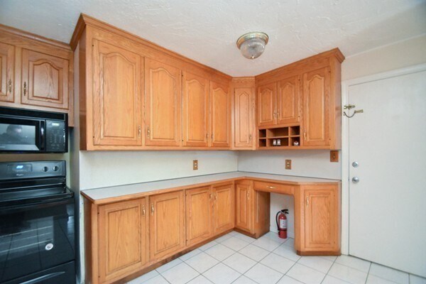 Building Photo - 23 Erick Rd