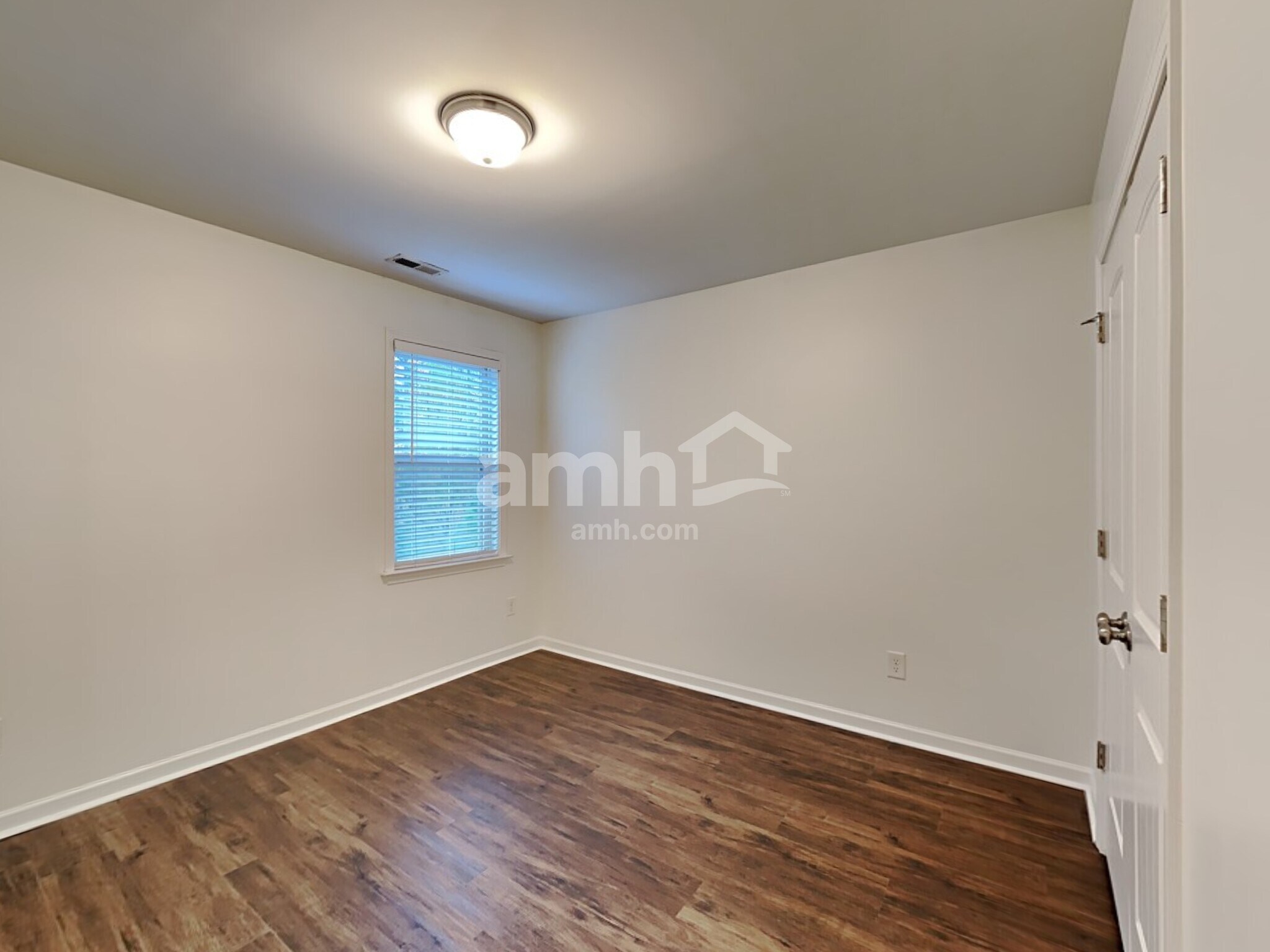 Building Photo - 108 Citrine Ct