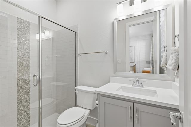 Building Photo - 3409 Bellcrest Wy