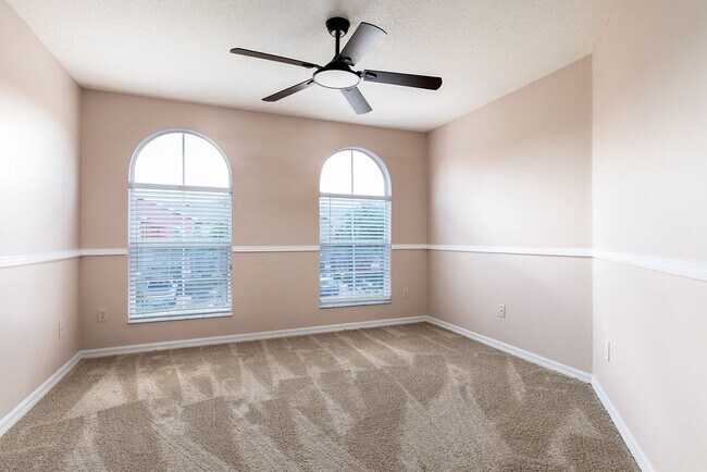 Building Photo - Lake Nona Preserve 3 bdrm townhome ready f...