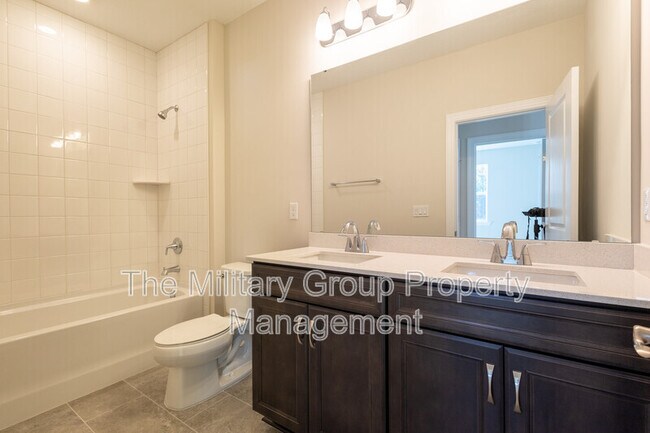Building Photo - 53 Delwood Wy
