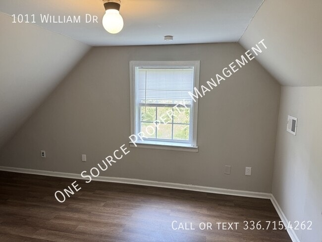Building Photo - 1011 William Dr