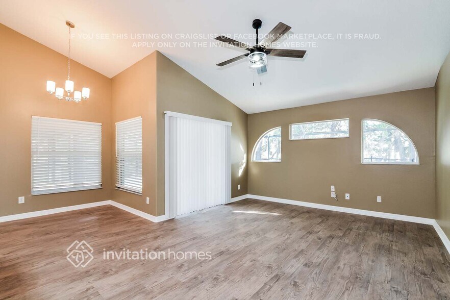 Building Photo - 11524 Grand Hills Blvd