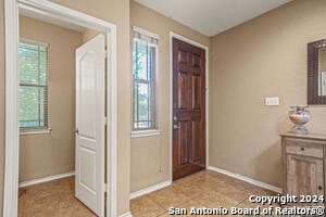 Building Photo - 2535 Villa Borghese