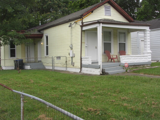 Building Photo - 1545 S Shelby St