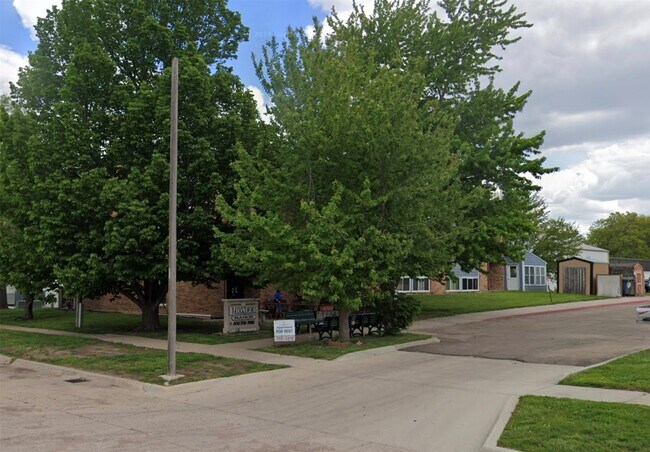 Building Photo - 123 S 11th St