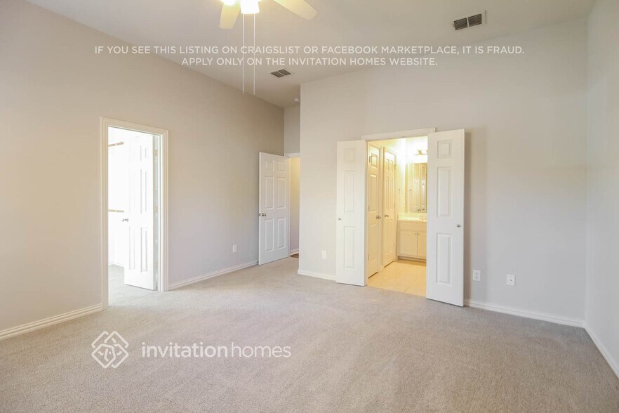 Building Photo - 13425 Austin Stone Dr