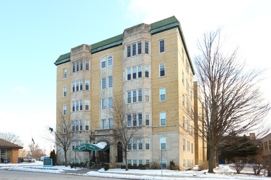 Sylvester Manor 224 E Court St Flint MI 48502 Apartment Finder