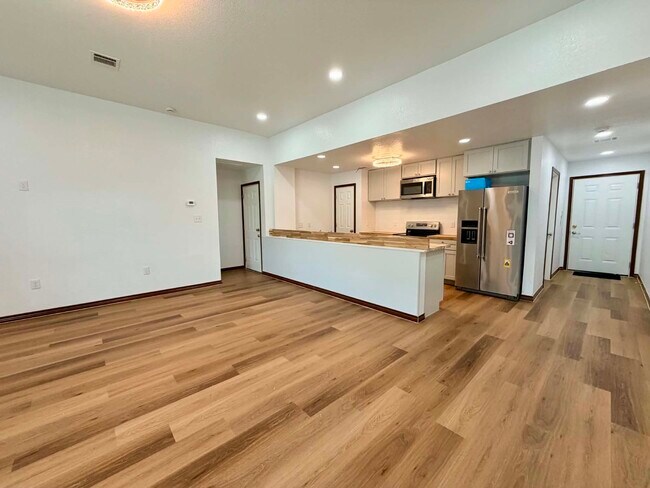 Building Photo - 10715 Carvel Ln
