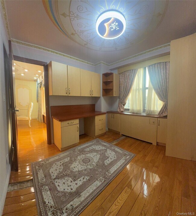 Building Photo - 61-20 Grand Central Pkwy