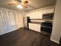 Building Photo - 276 3rd St