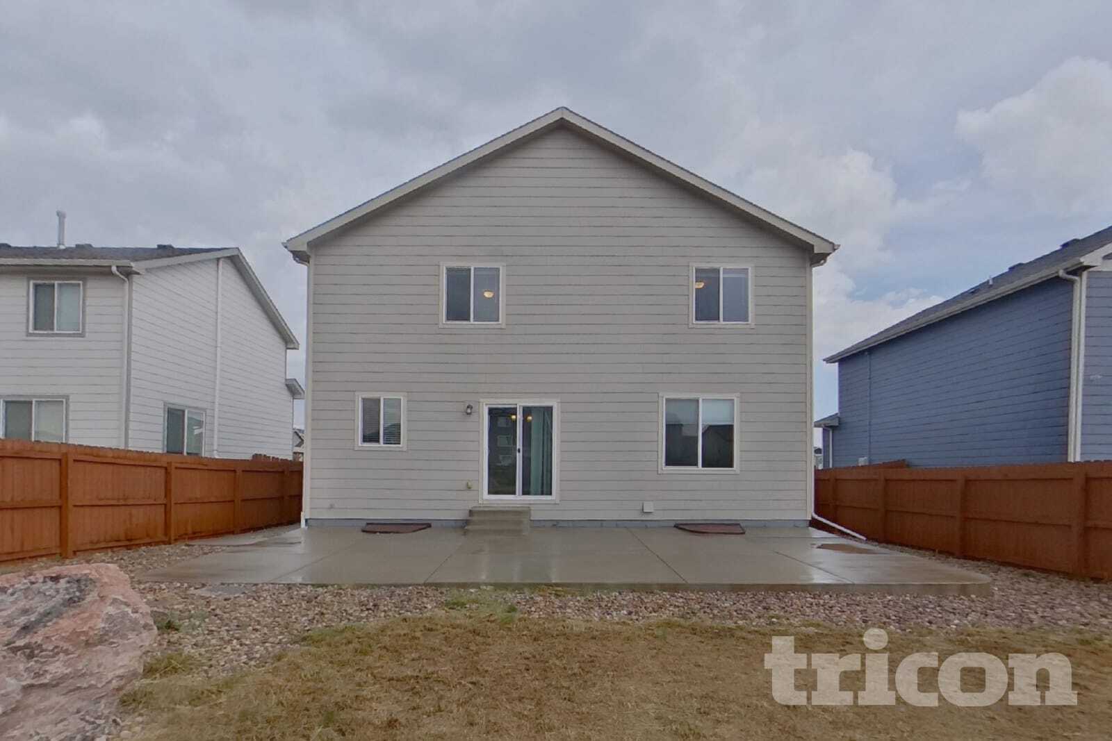 Building Photo - 9972 Emerald Vista Dr