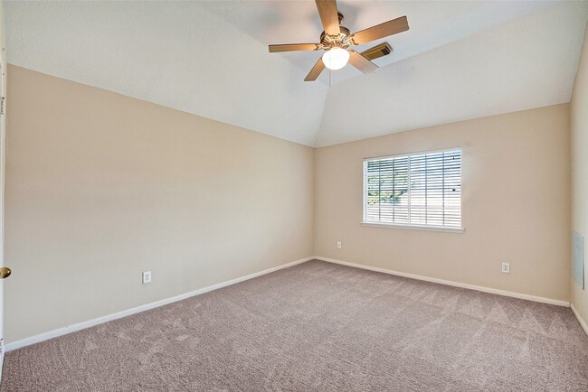 Building Photo - 2411 Charter Oaks Ct