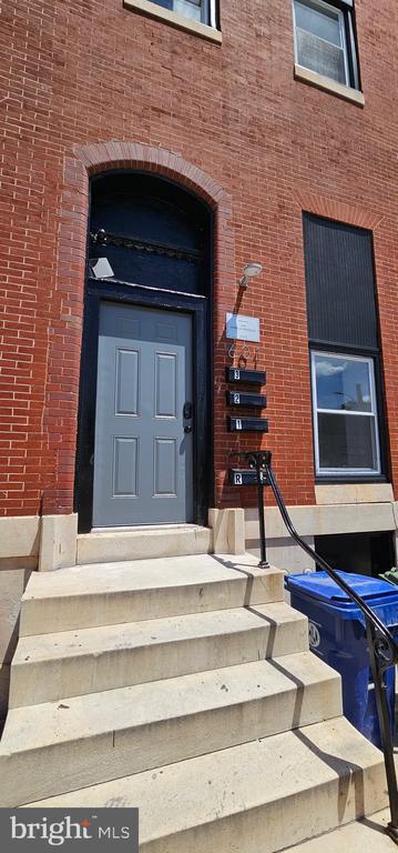 Building Photo - 601 N Carrollton Ave