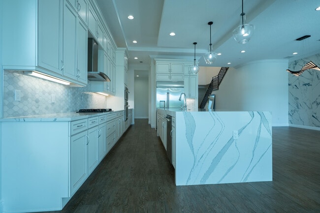 Building Photo - 13026 Artisan Cir