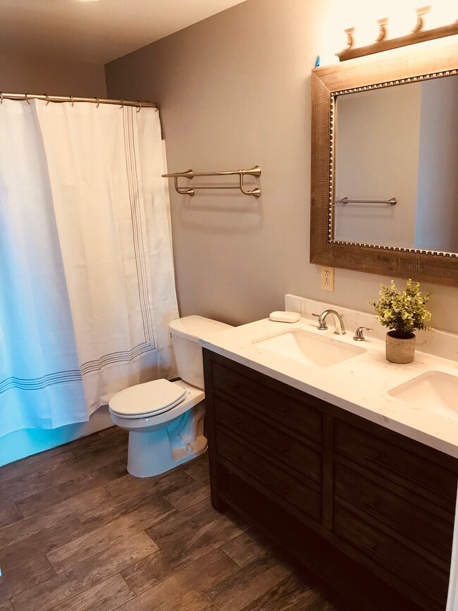 Building Photo - 123 Birdseye View Drive