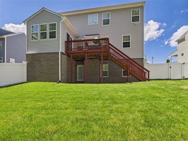 Building Photo - Spacious 5-Bedroom Colonial Home for Rent ...