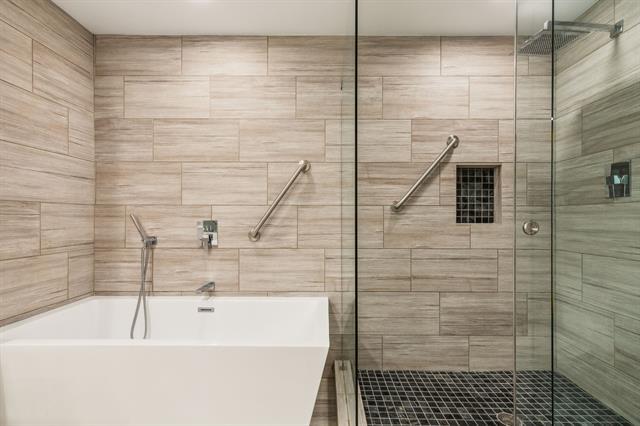 Building Photo - 10541 Berry Knoll Dr