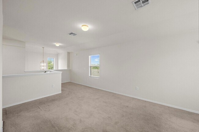 Building Photo - 5720 Kennedy St