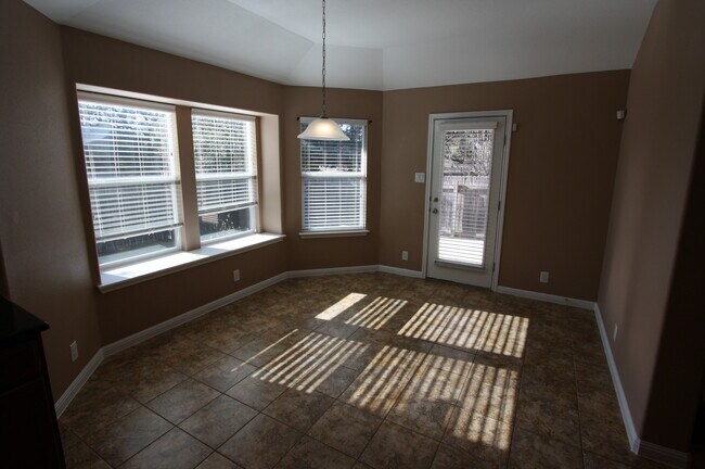 Building Photo - 13905 Turkey Hollow Trail