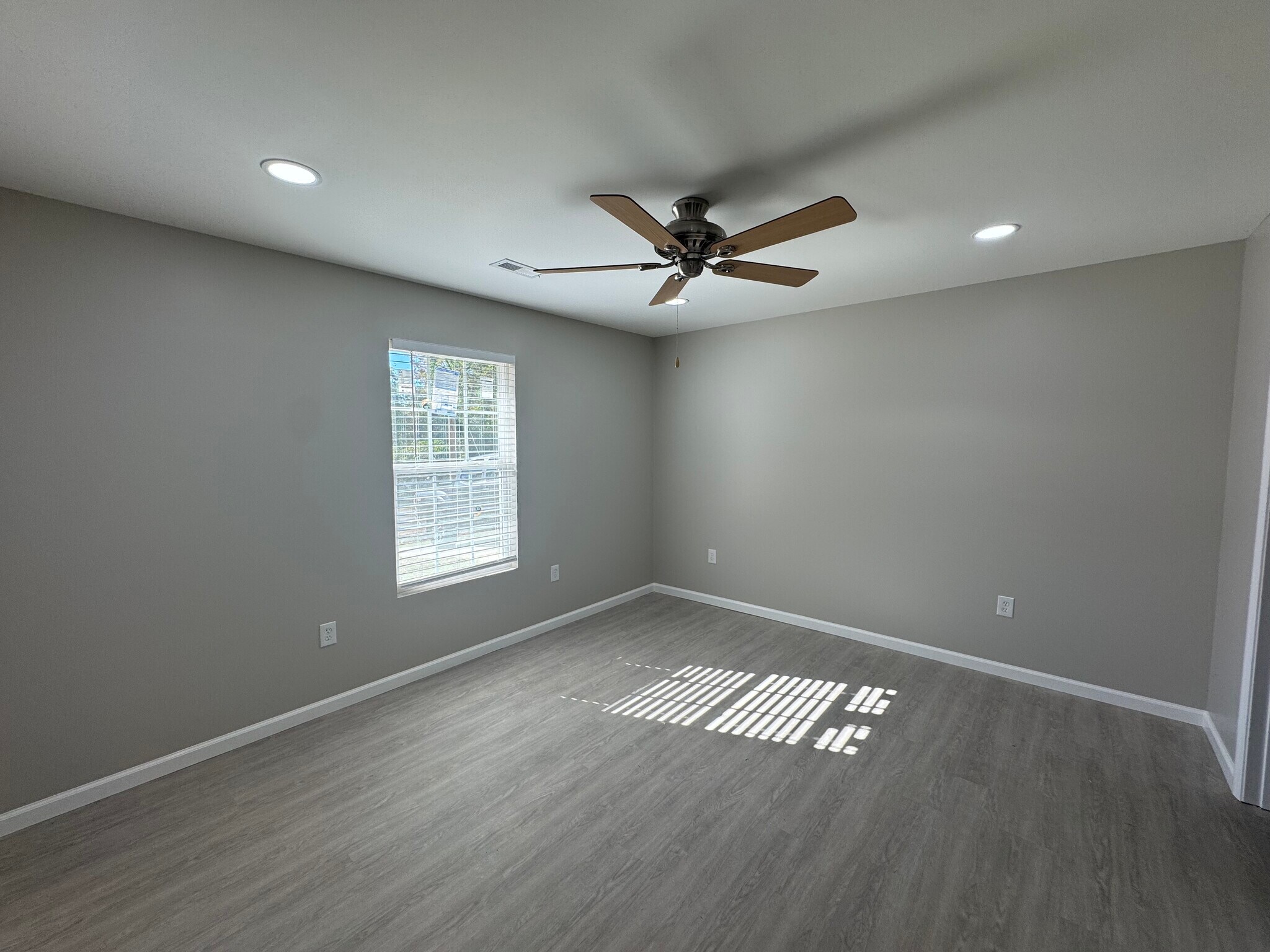 Building Photo - 376 Silver Run Rd