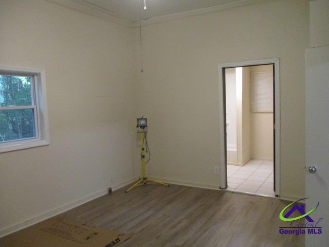 Building Photo - 202 3rd St