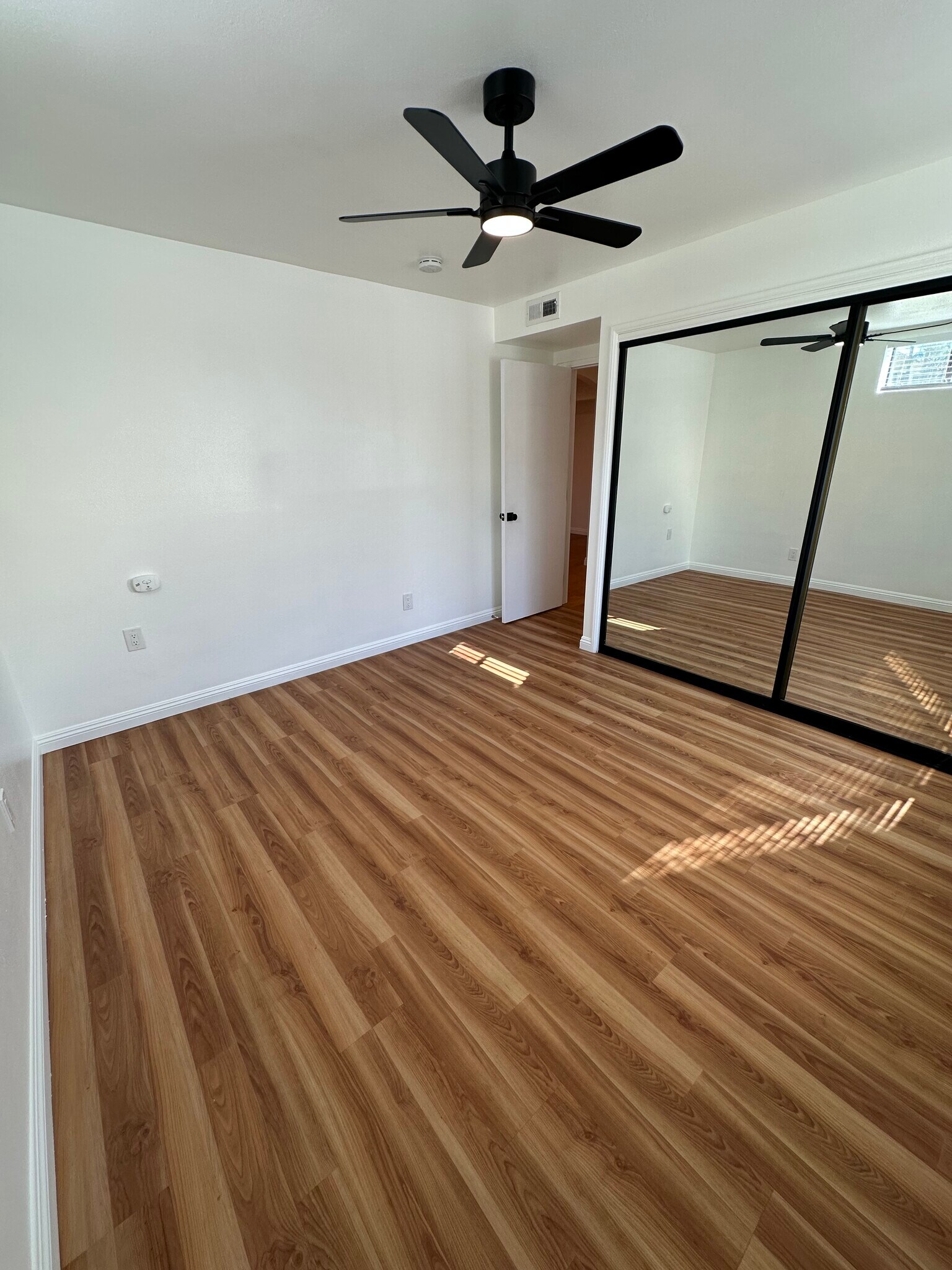 Building Photo - 22020 Village Way Dr
